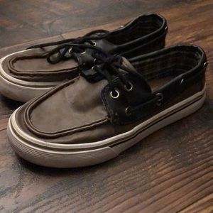 Perfect little boys boat shoes